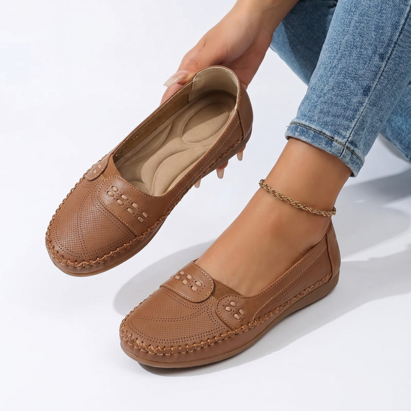 UP::products/flats-brown.jpg