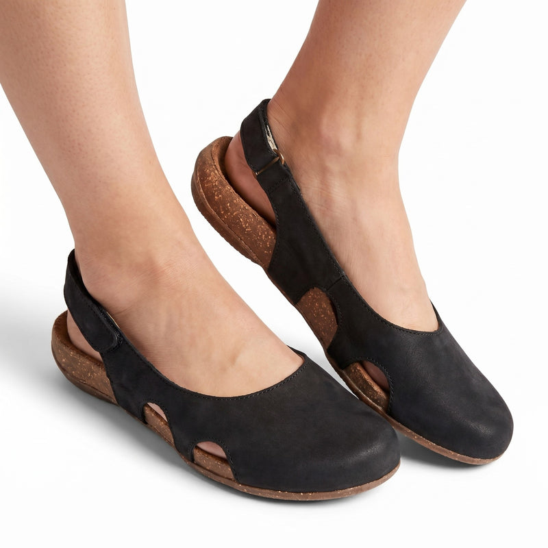 UP::sandal-black.jpg